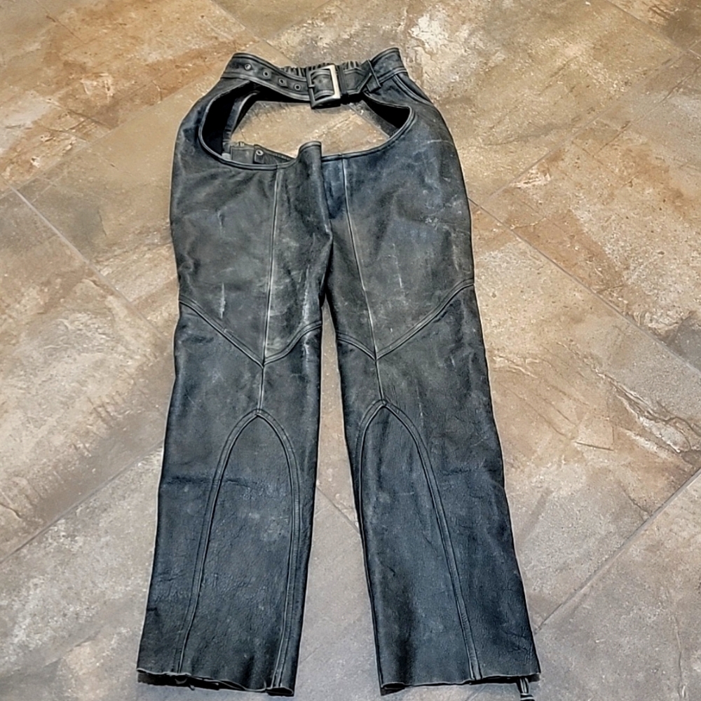 Hardly Davidson Genuine Leather Small Women's Chaps Side Lace w/ Snaps & Zipper